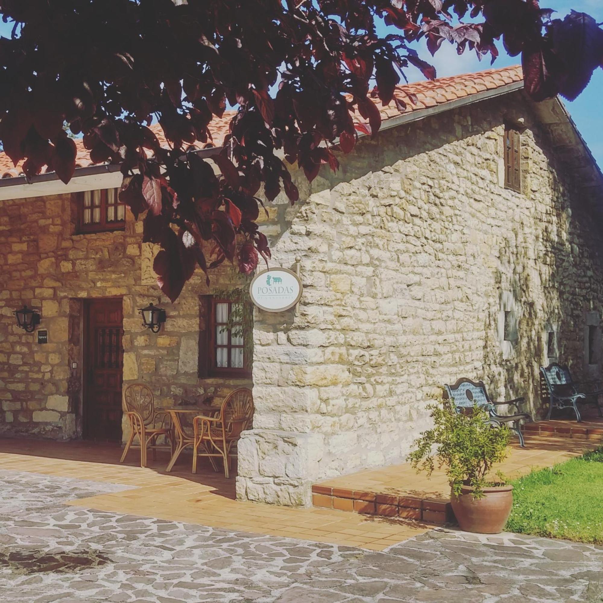 Posada Paz Hinojedo Zewnętrze zdjęcie